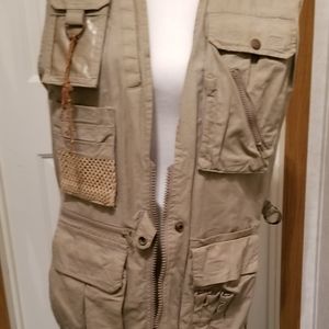 Fishing vest
